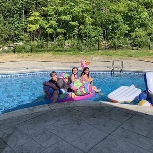 Meet your Posher, Leah